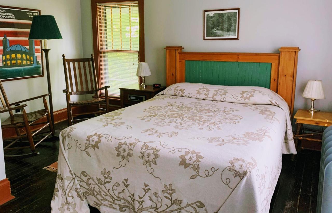 Lakeside Inn 外观 照片
